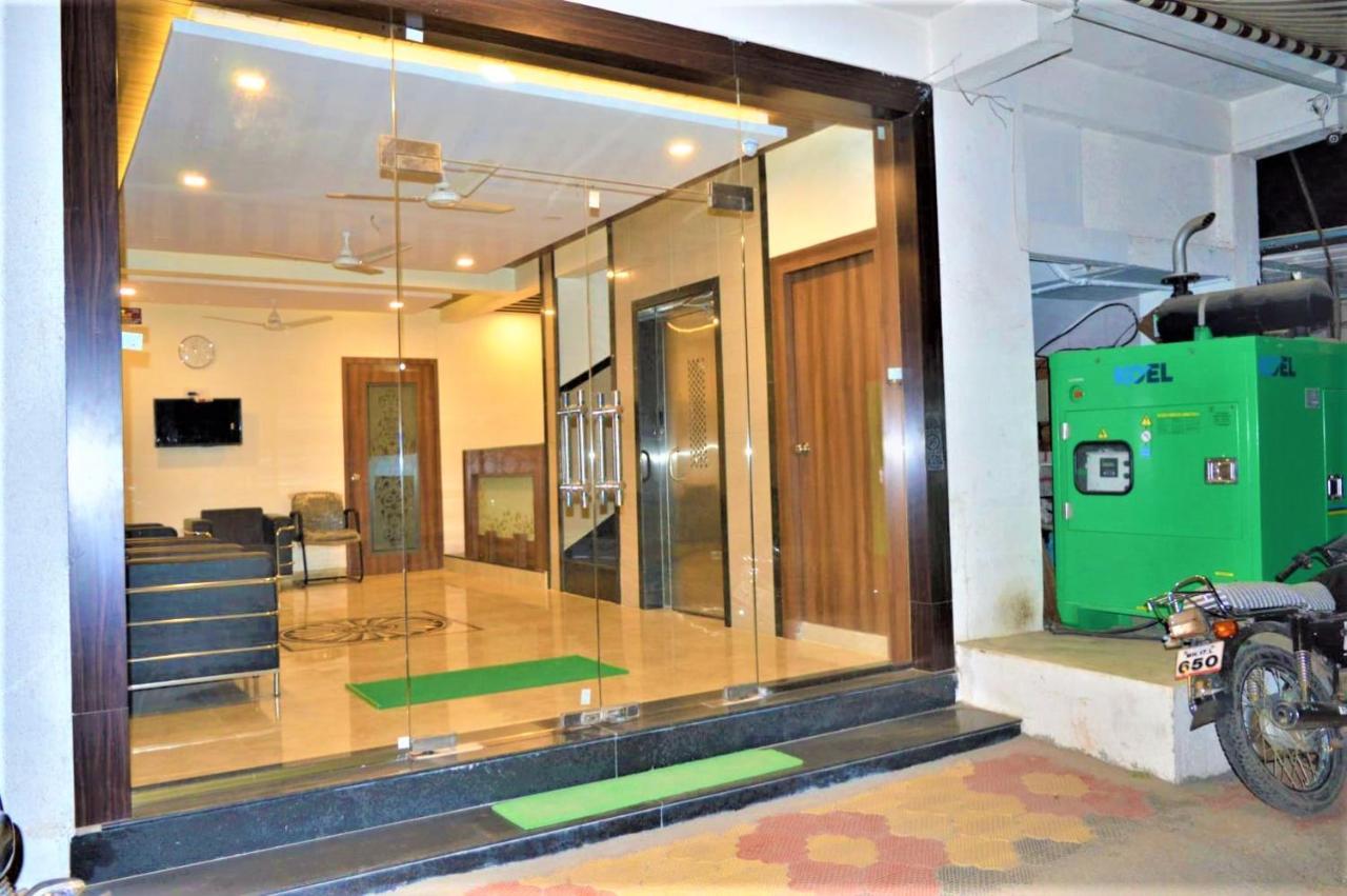 Hotel Visau,Shirdi Dış mekan fotoğraf