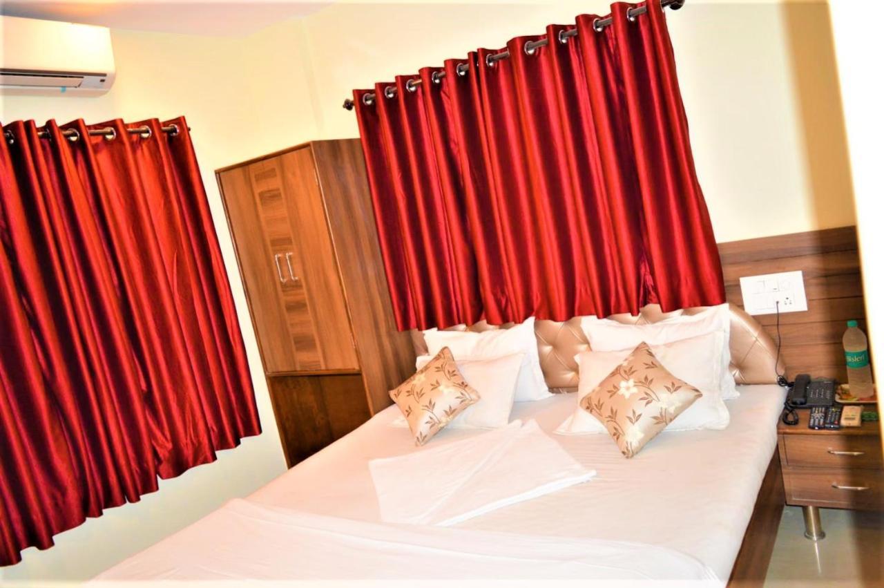 Hotel Visau,Shirdi Dış mekan fotoğraf