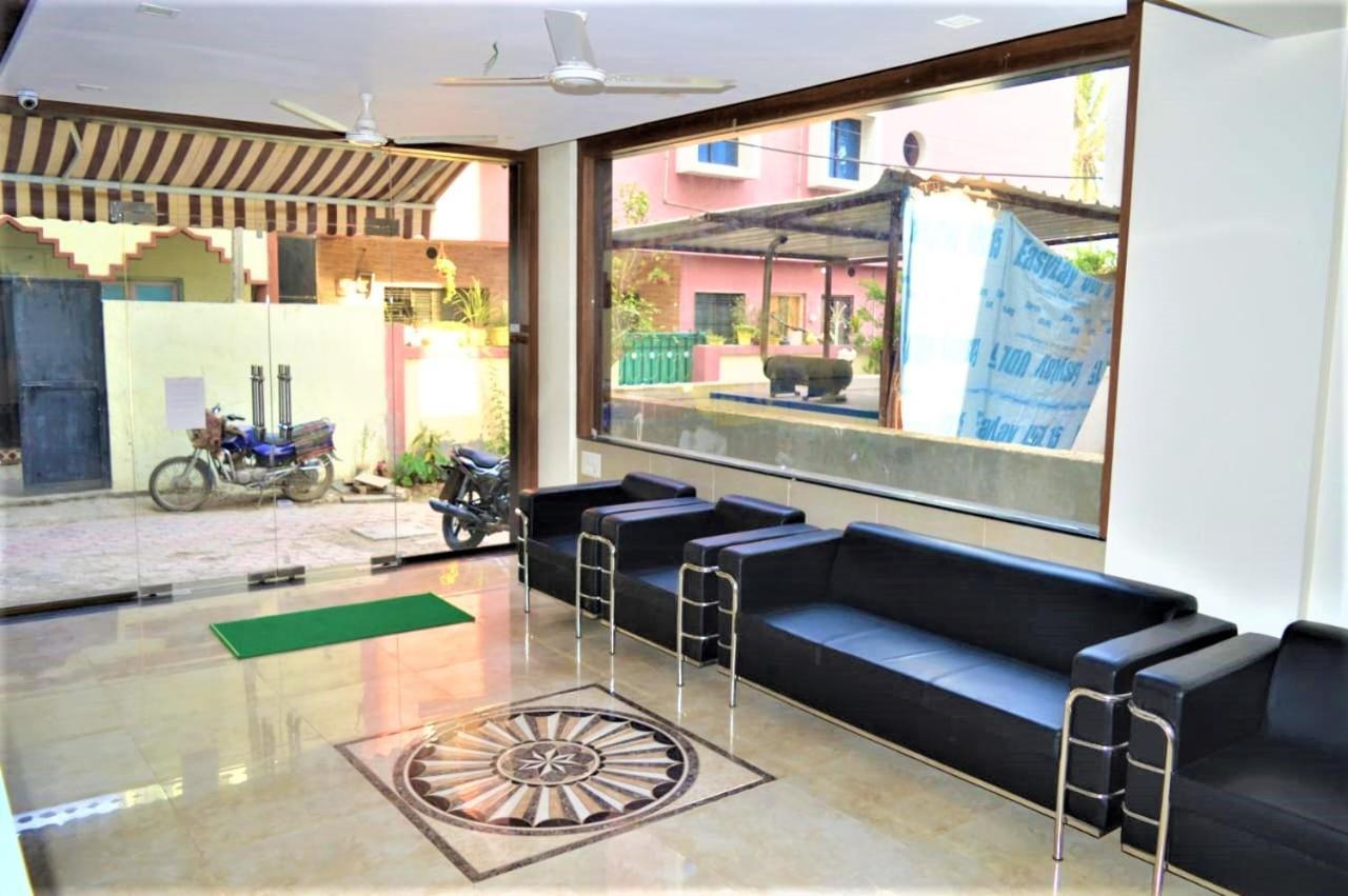 Hotel Visau,Shirdi Dış mekan fotoğraf